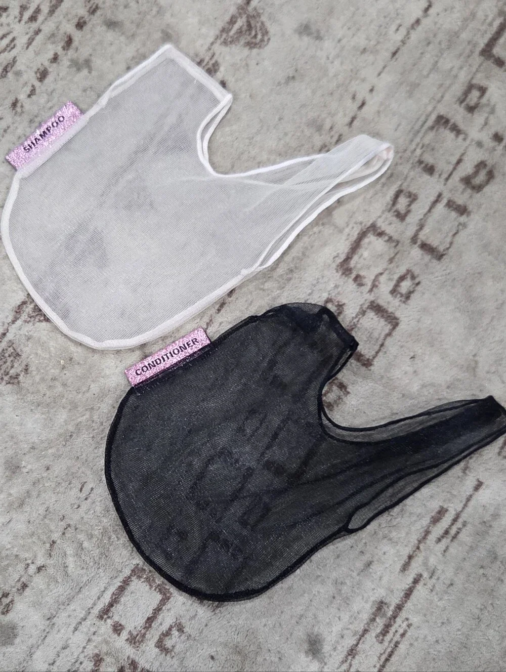 Kitsch Solid Shampoo & Conditioner Trio with Black & Blush Shampoo & Cond Bags